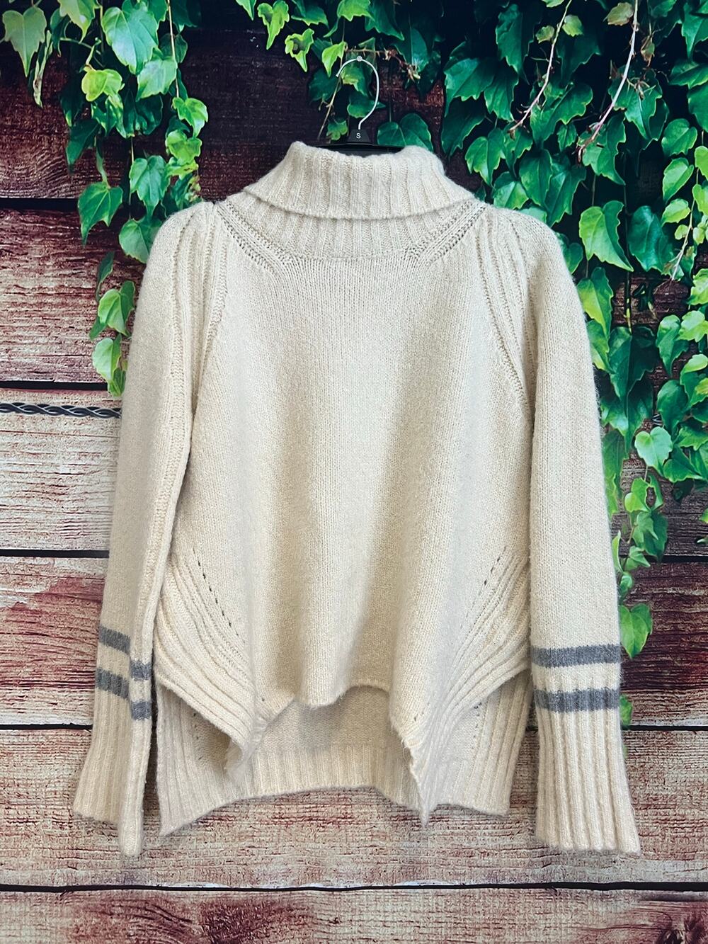 POL Urban Outfitters Rabbit Hair Fur Turtleneck Pullover Heavy Knit Sweater Top